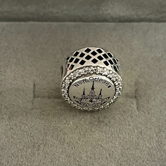 Pandora New Orleans Exclusive Charm - Picture 4 of 4